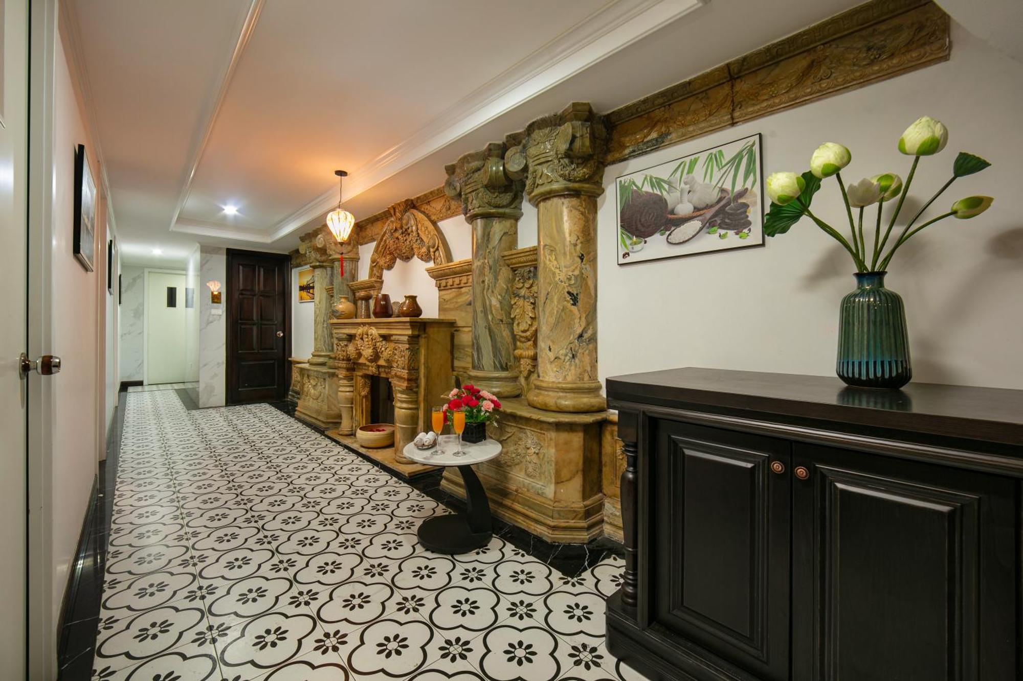 Media Central Hotel & Spa Hanoi Exterior foto